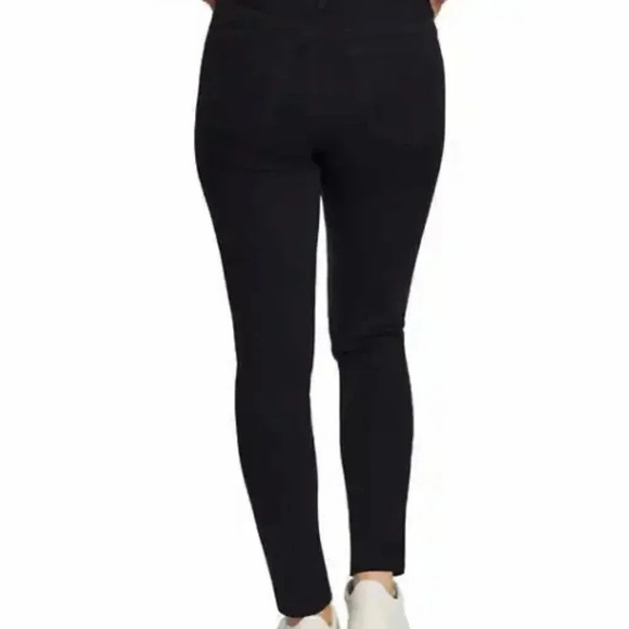 Jessica Simpson Ladies' High Rise Jean - Picture 2 of 8